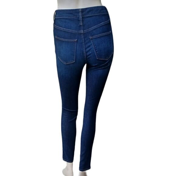 624320....Universal Thread Skinny Jeans Size 00/24R, 8" Rise - Picture 3 of 5